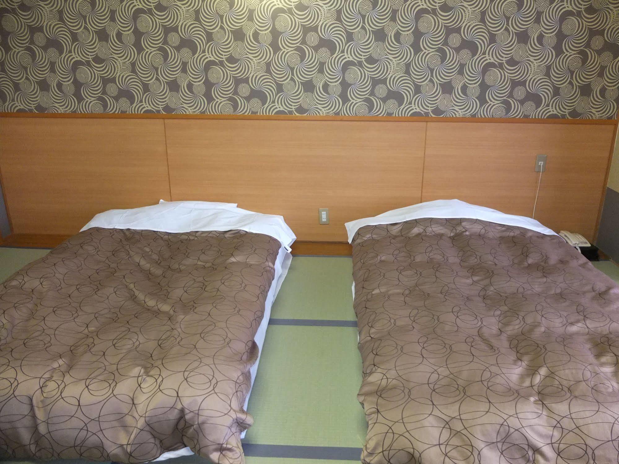 Hotel Ootaki Нікко Екстер'єр фото